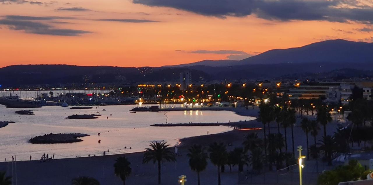 Superbe Appartement Plage Saint-Laurent Du Var Luaran gambar